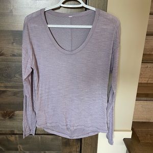 Flowly Lululemon tee